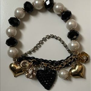 Betsey Johnson White & Black Heart Bracelet